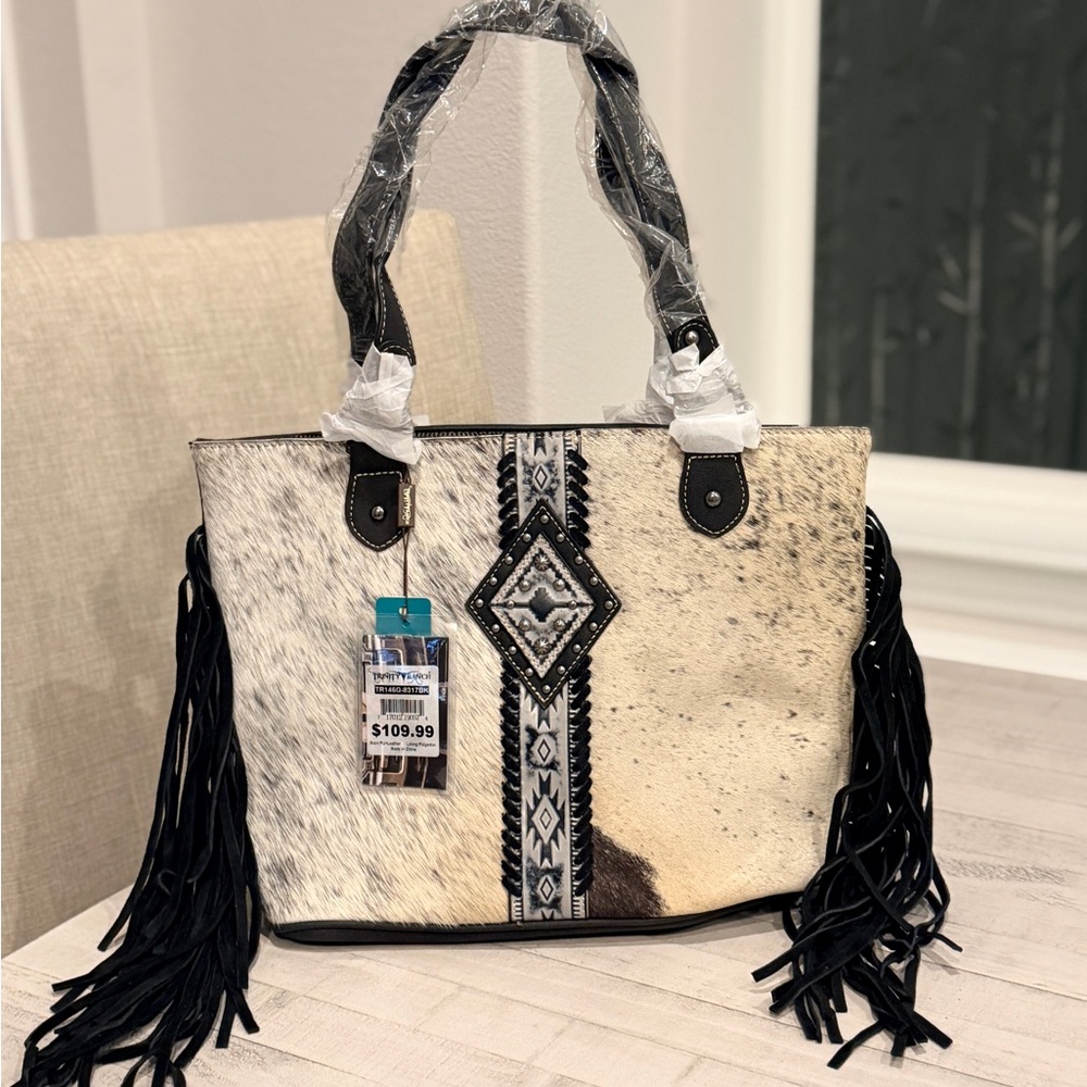 Trinity Ranch Hair On Cowhide Concealed Carry Tote Black